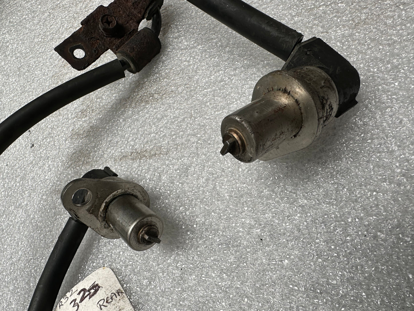 Nissan Skyline BNR32 GTR R32 Rear Differential Diff ABS Sensors
