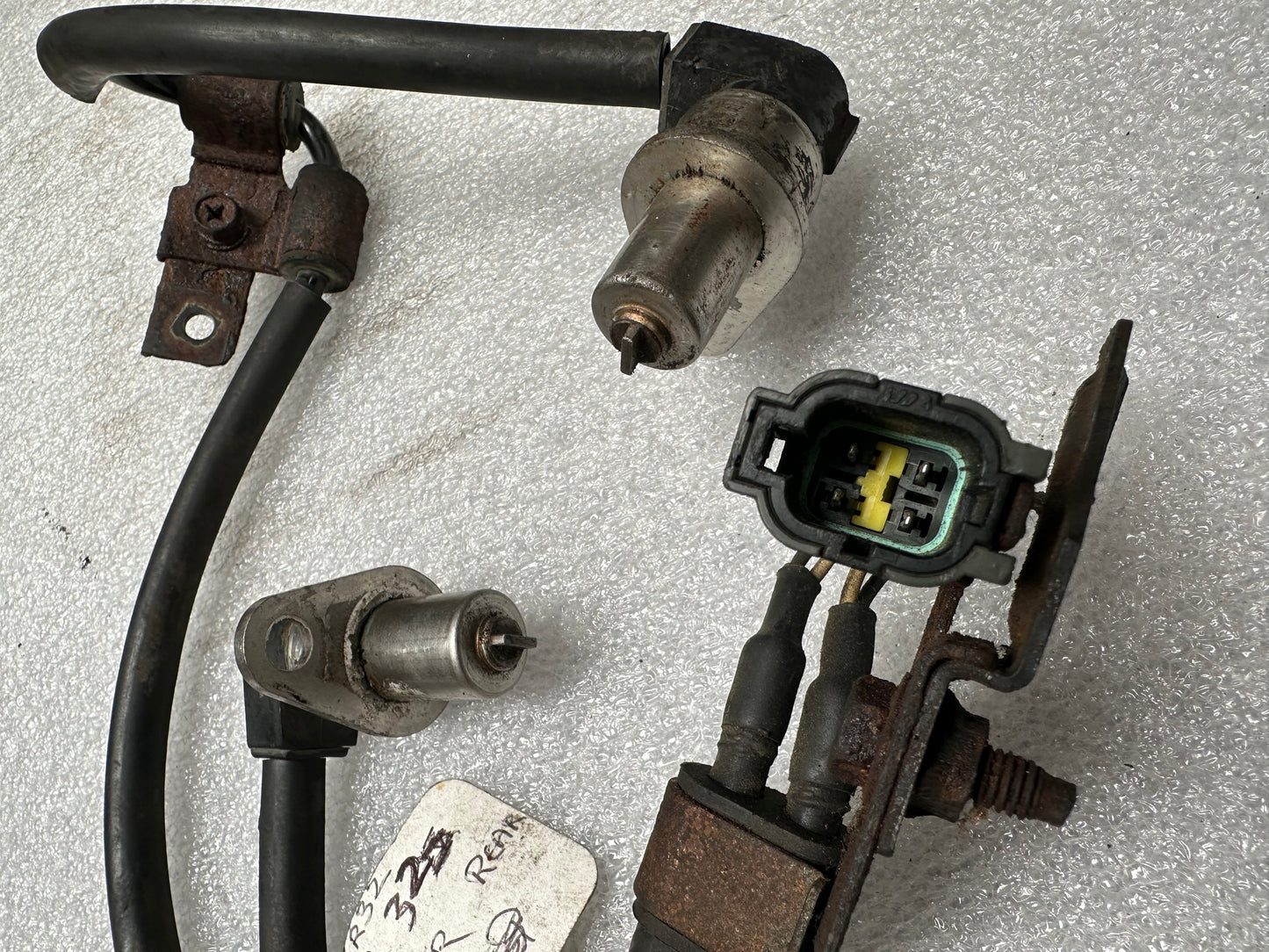 Nissan Skyline BNR32 GTR R32 Rear Differential Diff ABS Sensors