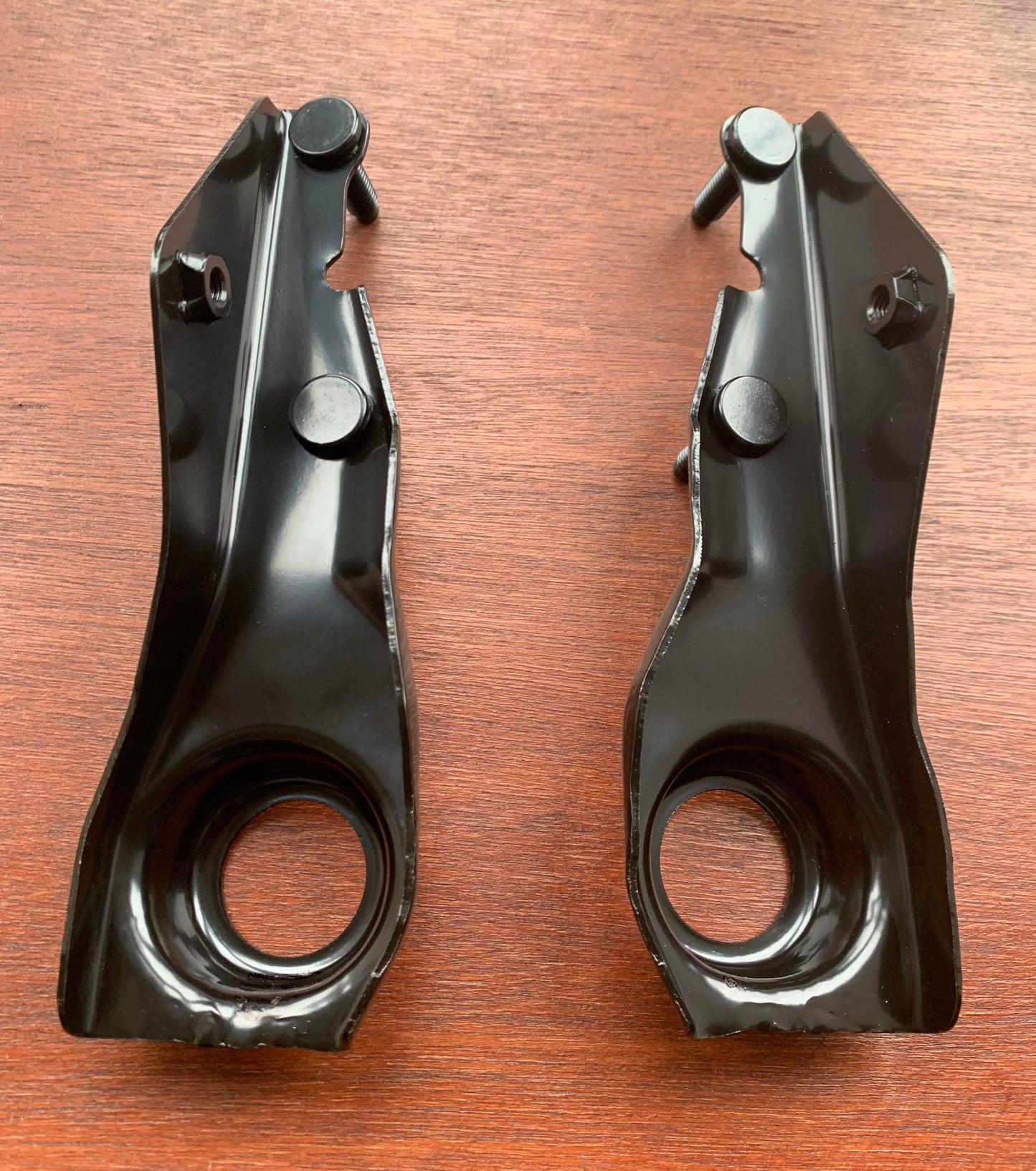 Nissan Skyline GTR R34 BNR34 Intercooler Lower Bracket Pair Set NEW OEM 99-02