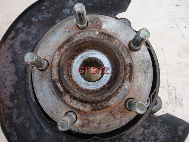 Mitsubishi Evo 5 RS V Rear Left Wheel Hub, Knuckle & Bearing NON ABS