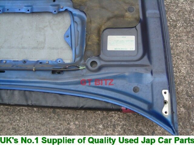 Subaru Impreza STI Ver 8 Blobeye Bonnet Hood 2003-2005