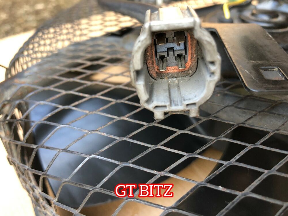 Nissan Skyline GTR R33 Aircon Air Con AC Radiator Rad Fan