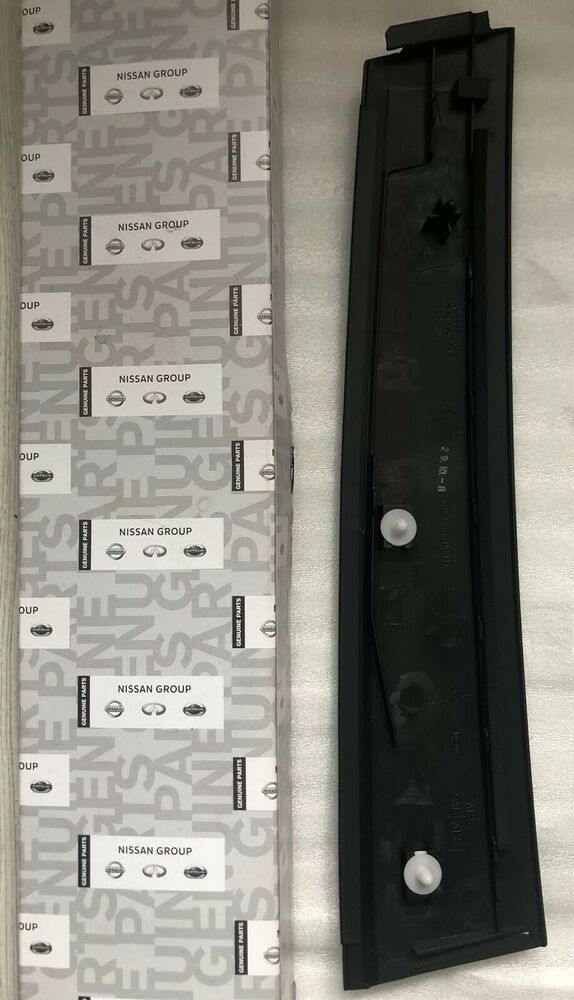 NEW Skyline GT-T GTR R34 Door Pillar B Cover Trim & Clips Passenger LEFT