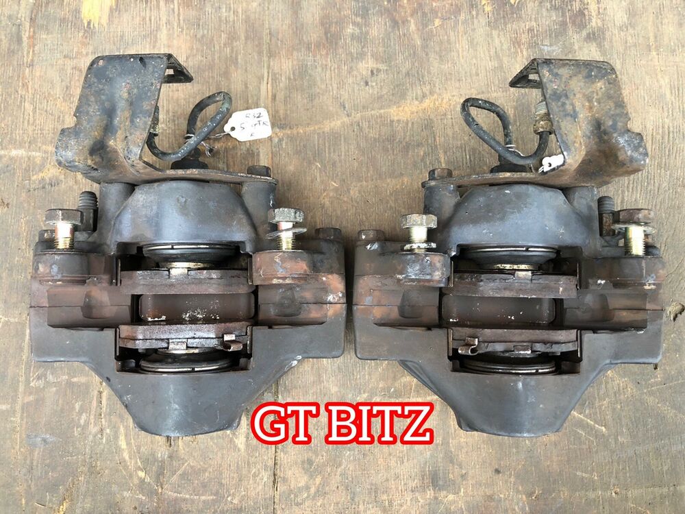 Skyline GTR R32 BNR32 Rear Brake Calipers Discs & Pads Set