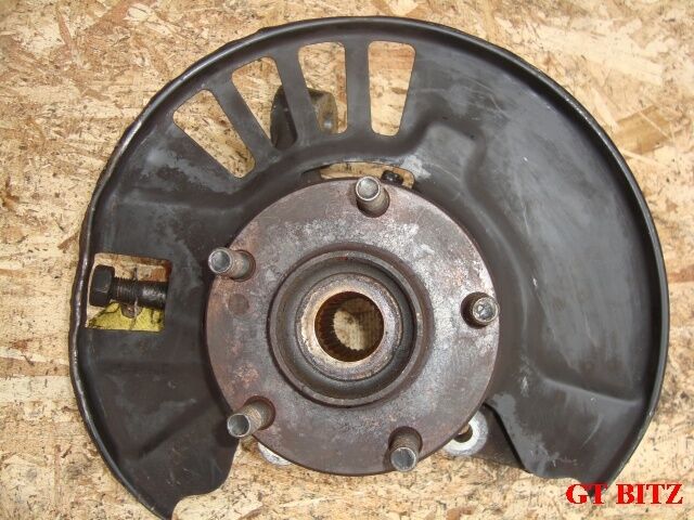 Nissan Skyline GTR R32 Front Right OS Wheel Hub & Knuckle
