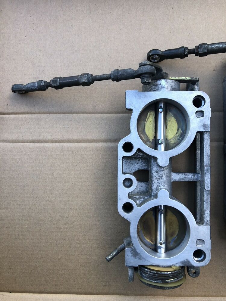 Set of 3 Nissan Skyline GTR R32 R33 R34 RB26 Throttle Bodies