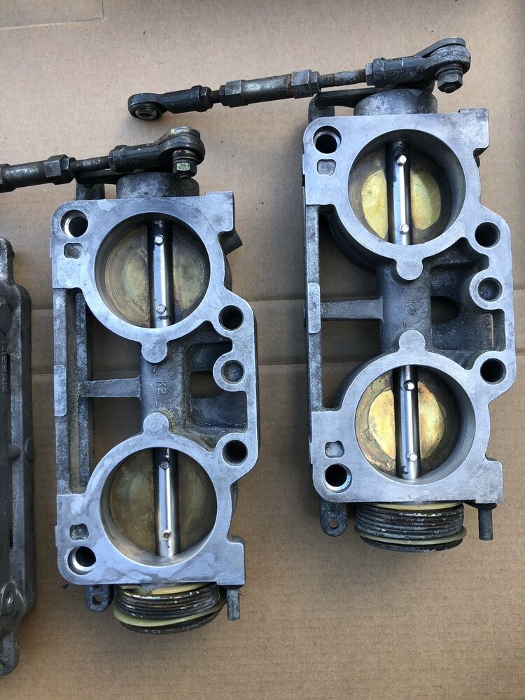 Set of 3 Nissan Skyline GTR R32 R33 R34 RB26 Throttle Bodies