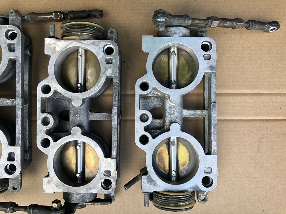 Set of 3 Nissan Skyline GTR R32 R33 R34 RB26 Throttle Bodies