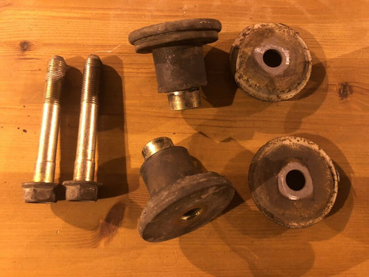 Nissan Skyline GTR R33 R34 Rear Differential Diff Mounts, Spacers & Bolts