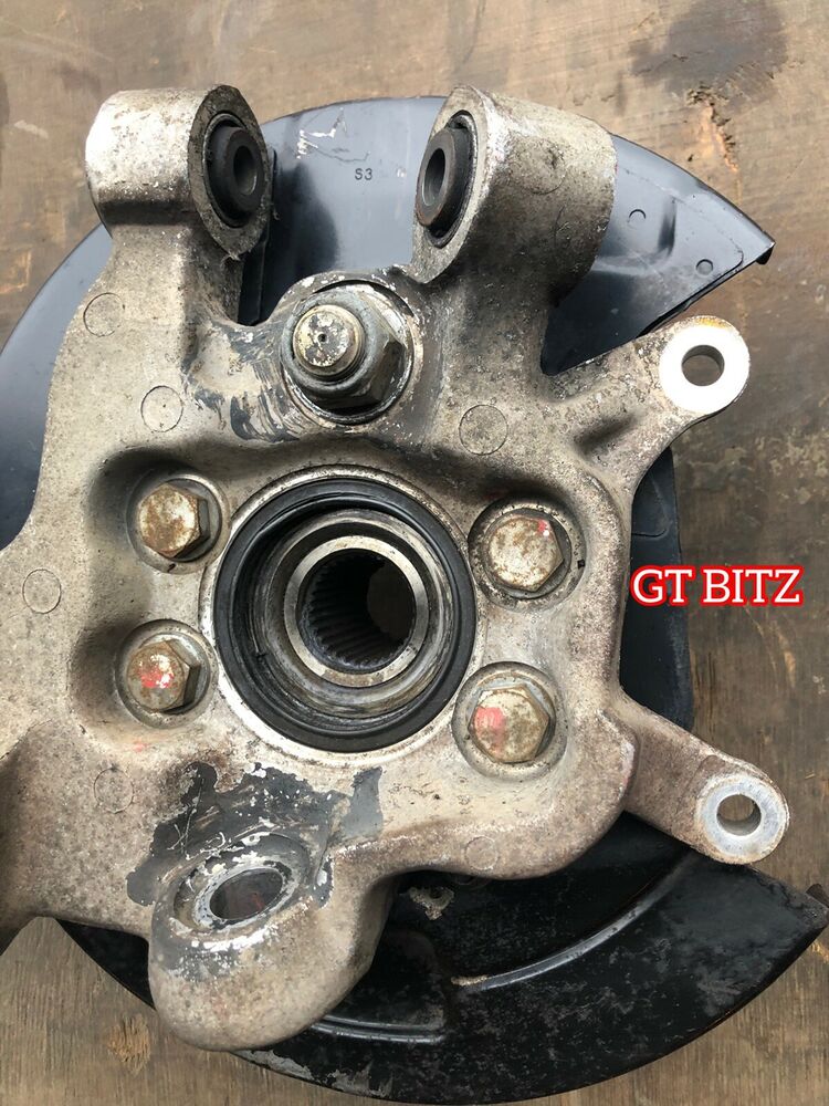 Nissan Skyline GTR R33 GTR R34 Wheel Hub & Knuckle Rear Left NS Good Bearing