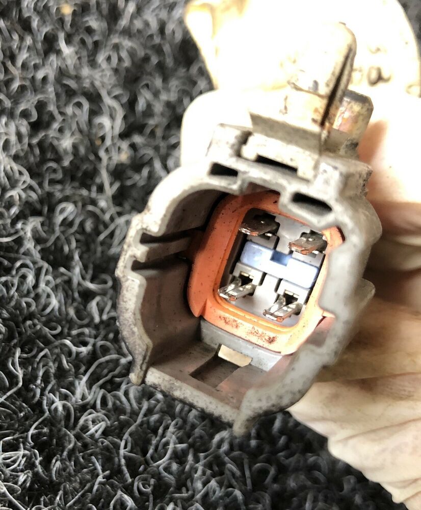 Nissan Skyline GTR R33 NON V-Spec Rear Differential Diff ABS Sensors