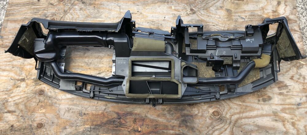 Nissan Skyline GT-T GTR R34 Dashboard Dash Excellent Condition