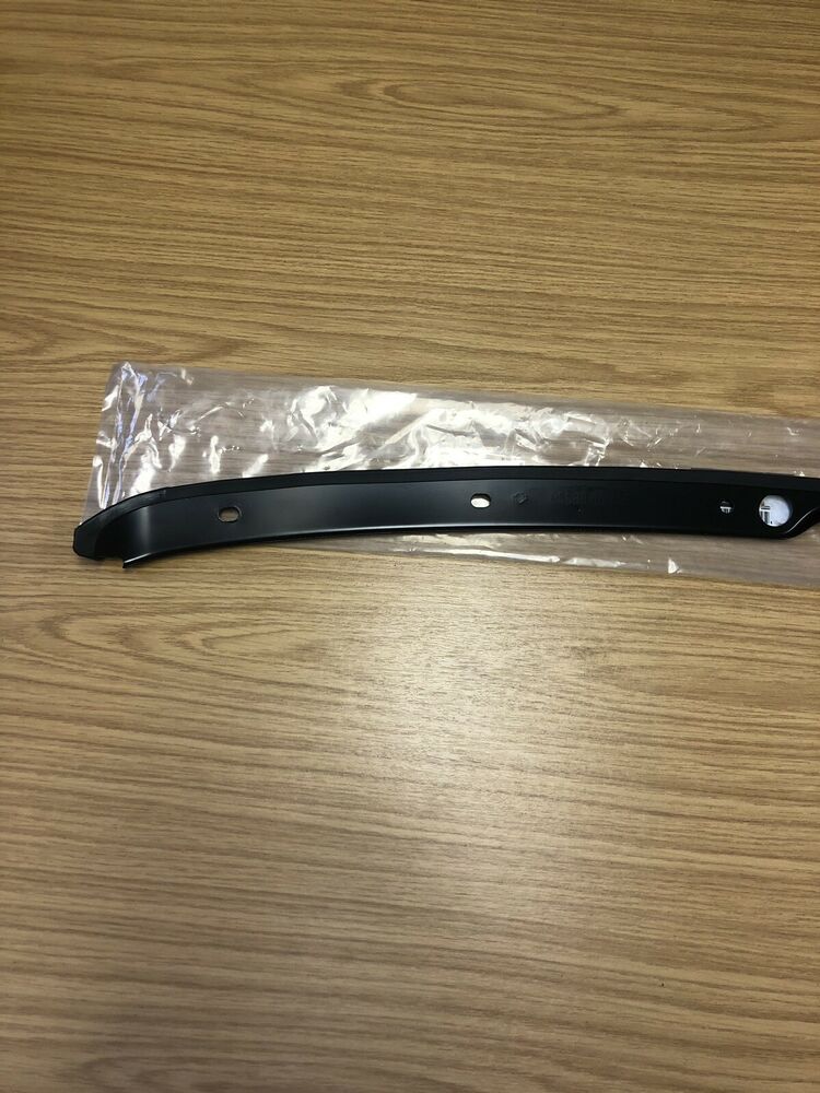 NEW Skyline R34 GTR Front Bumper Grill Retainer Bonnet Weather Rubber Strip