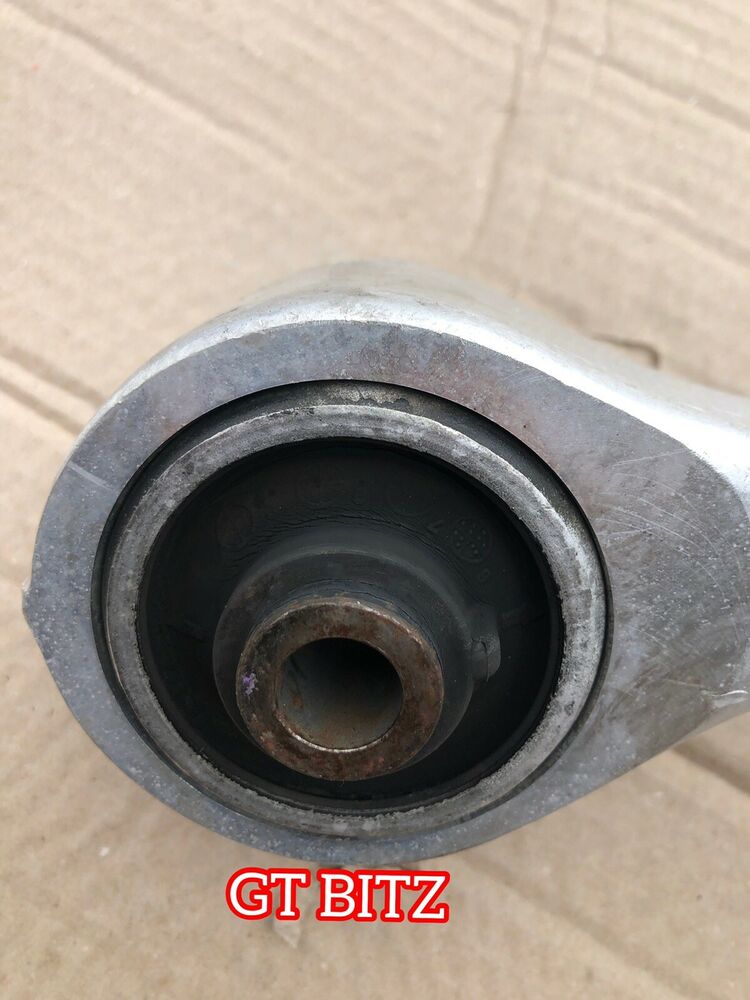 Nissan Skyline GTR R34 Front Lower Right Arm Wishbone