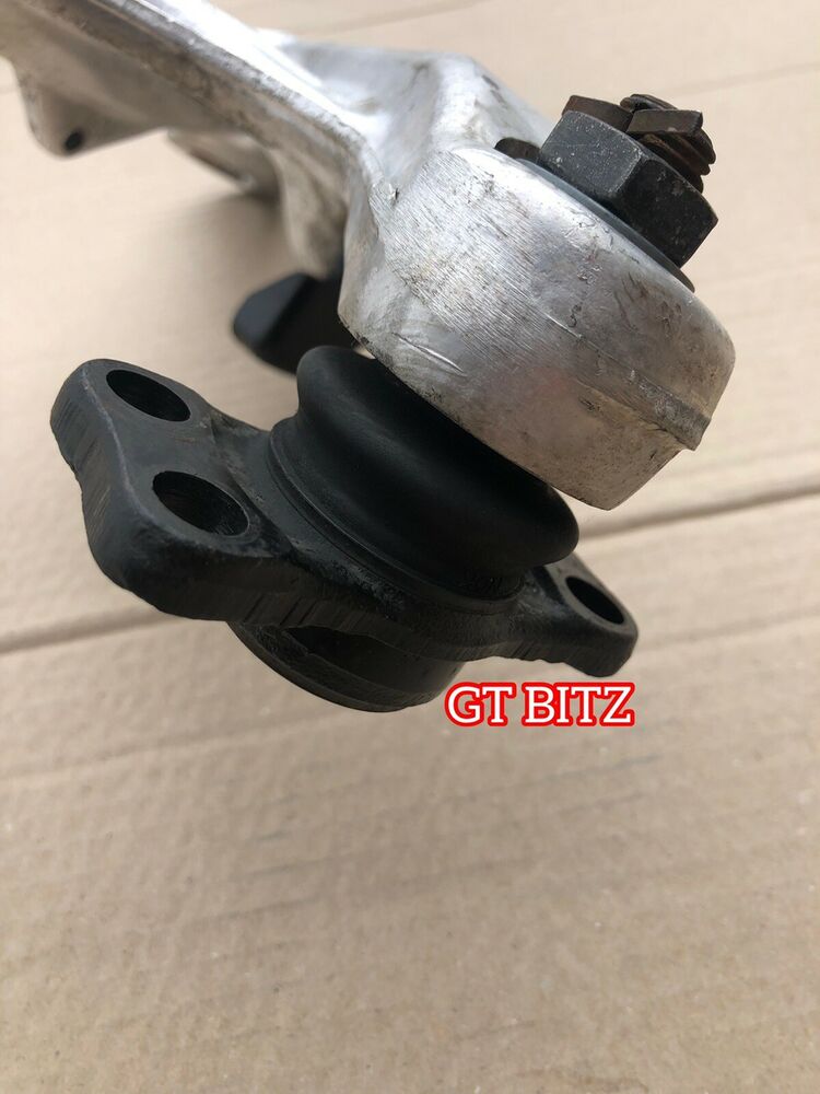Nissan Skyline GTR R34 Front Lower Right Arm Wishbone