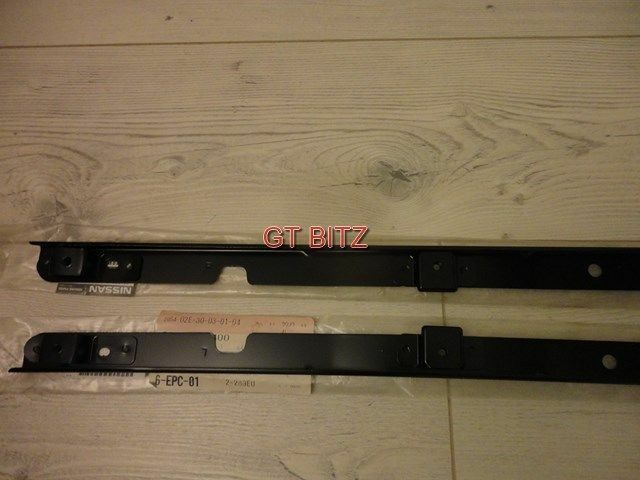 2x NEW Nissan Skyline GTR R34 Front Wing Fender Retainer Support Bar Spacers