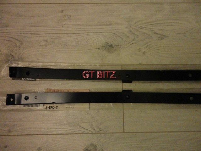 2x NEW Nissan Skyline GTR R34 Front Wing Fender Retainer Support Bar Spacers