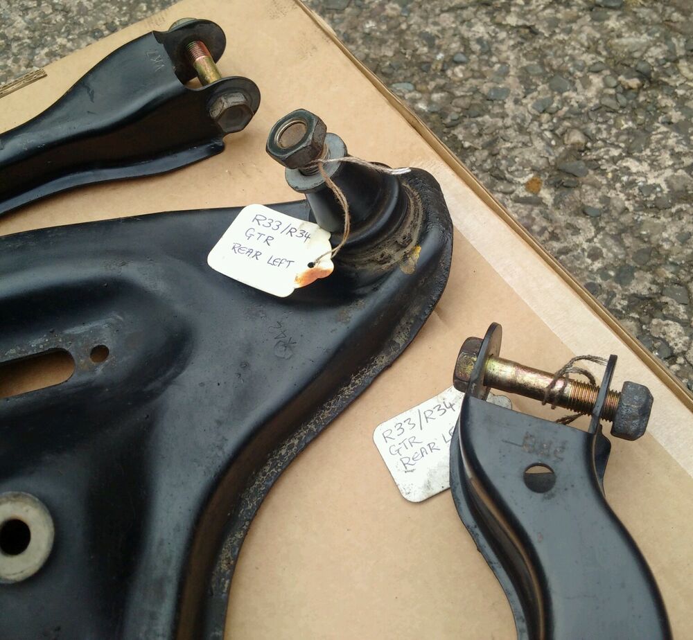 Nissan Skyline GTR R34 Rear Left Upper Arms & Wishbone Set LH