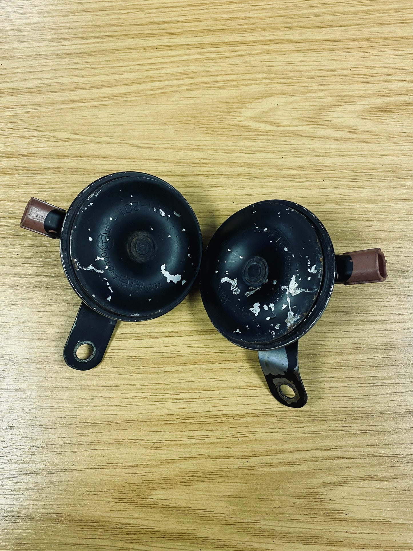 2x Genuine OEM Honda Integra Type R DC5 Dual Twin Horn Horns Pair UK (1)