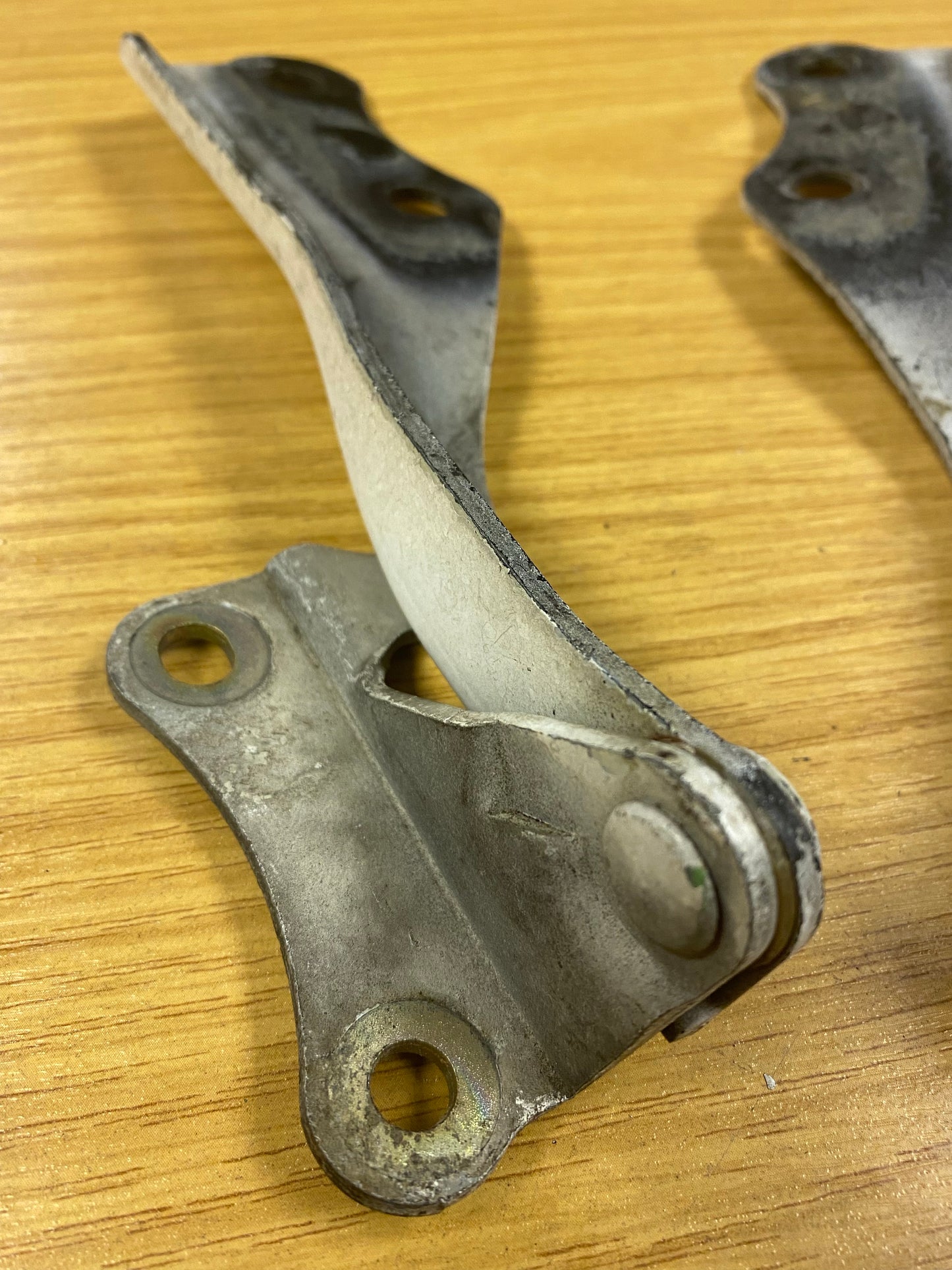 Nissan Skyline GTR R33 BCNR33 Bonnet Hood Hinge Hinges Pair 95-98 UK JDM