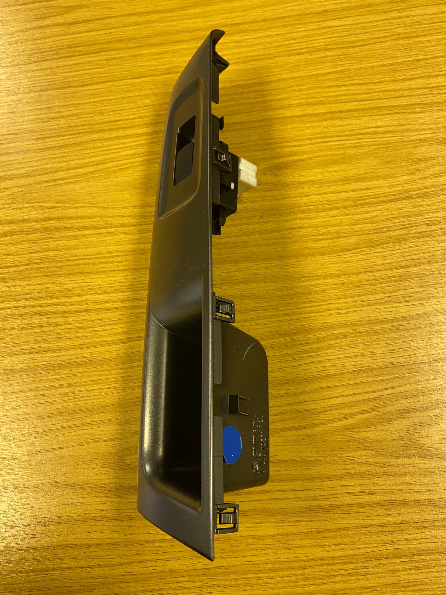 LHD Subaru Impreza WRX Forester Front Right Window Switch 94266FG560