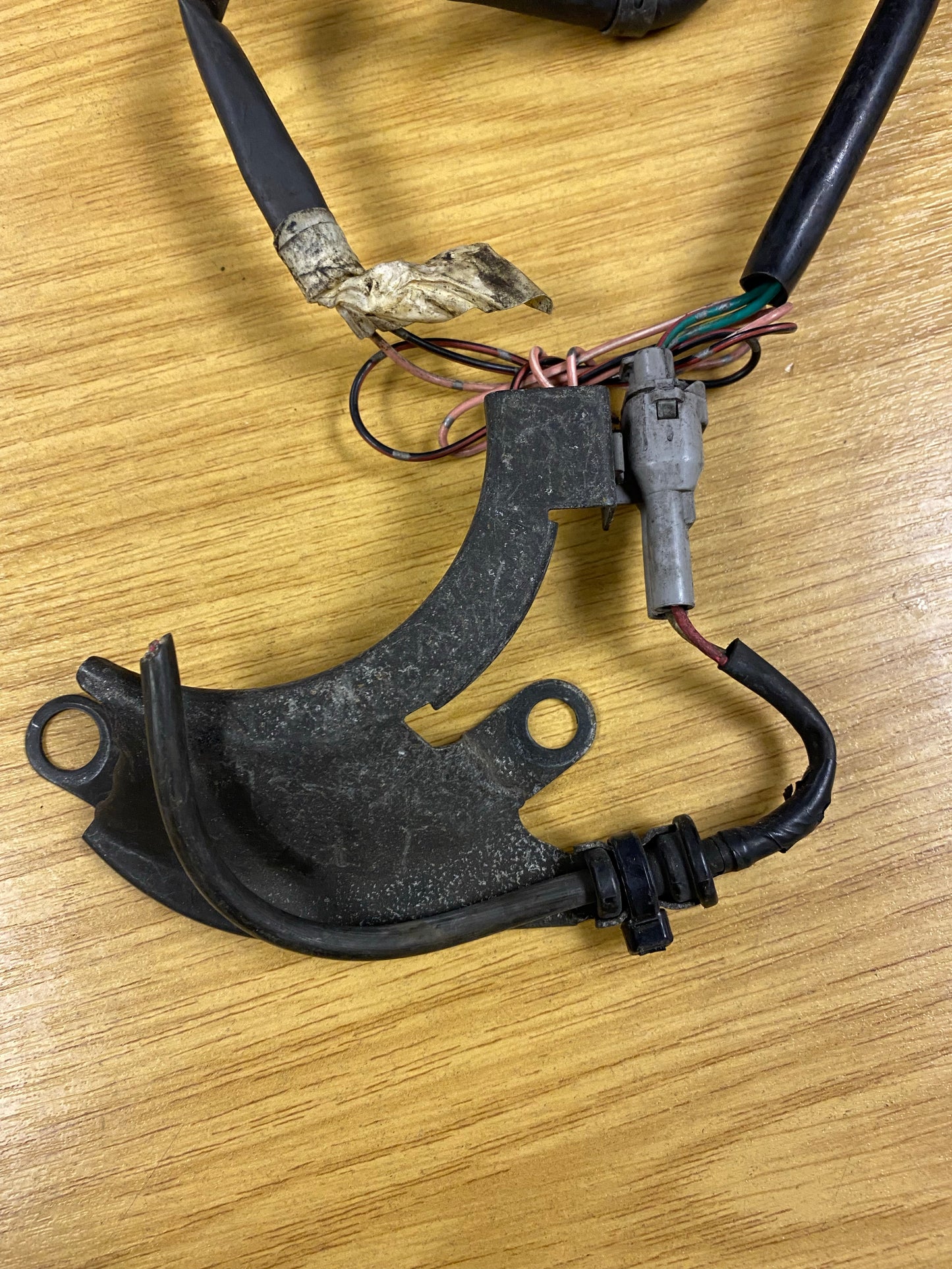 Toyota Starlet Turbo Glanza V 1.3 EP82 EP91 4EFTE Boost Solenoid Bracket Wiring (2)