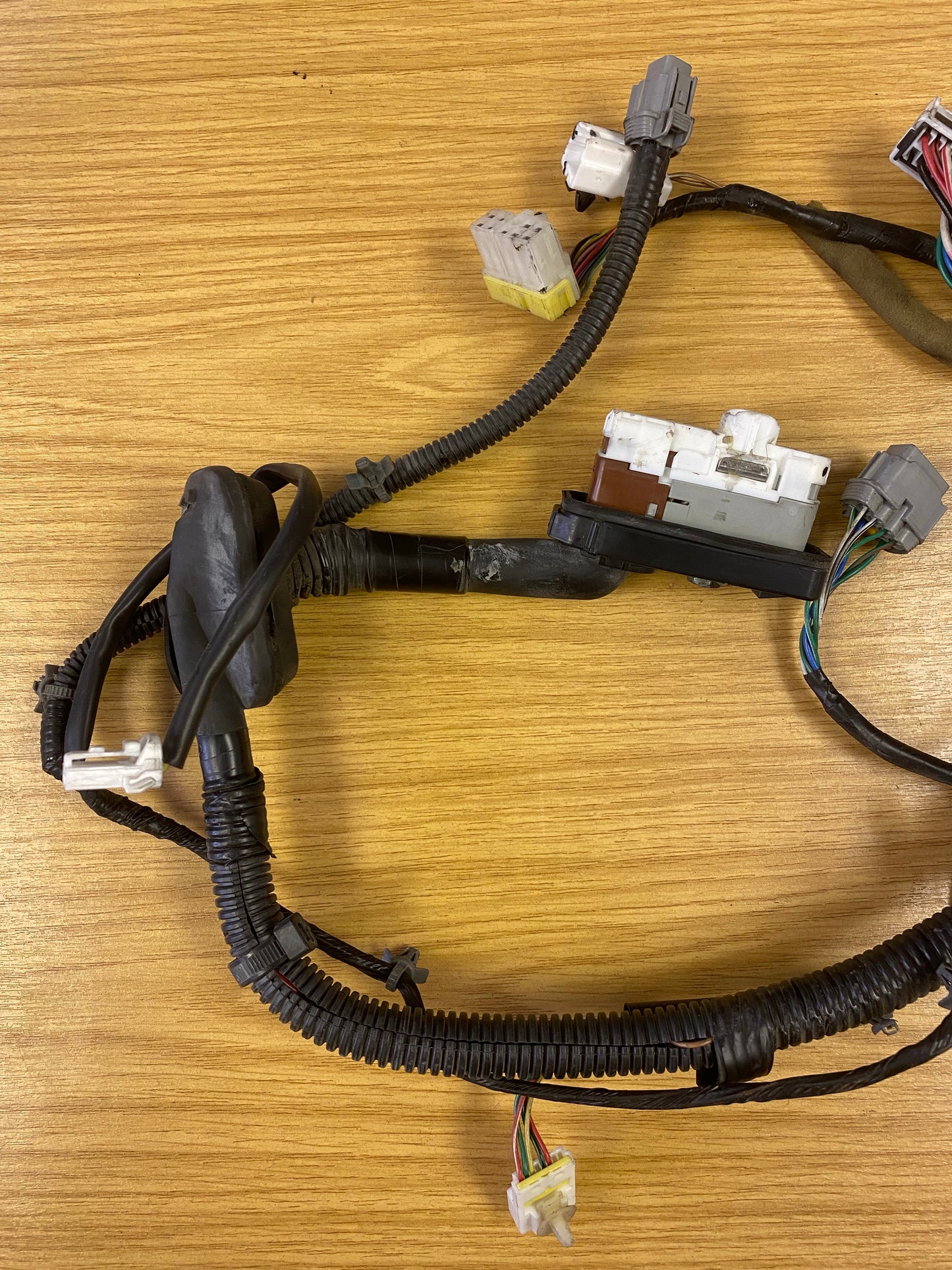 Nissan Skyline GTR GTT R34 Front Right RH Door Harness Wiring Assembly 98-02 (1)