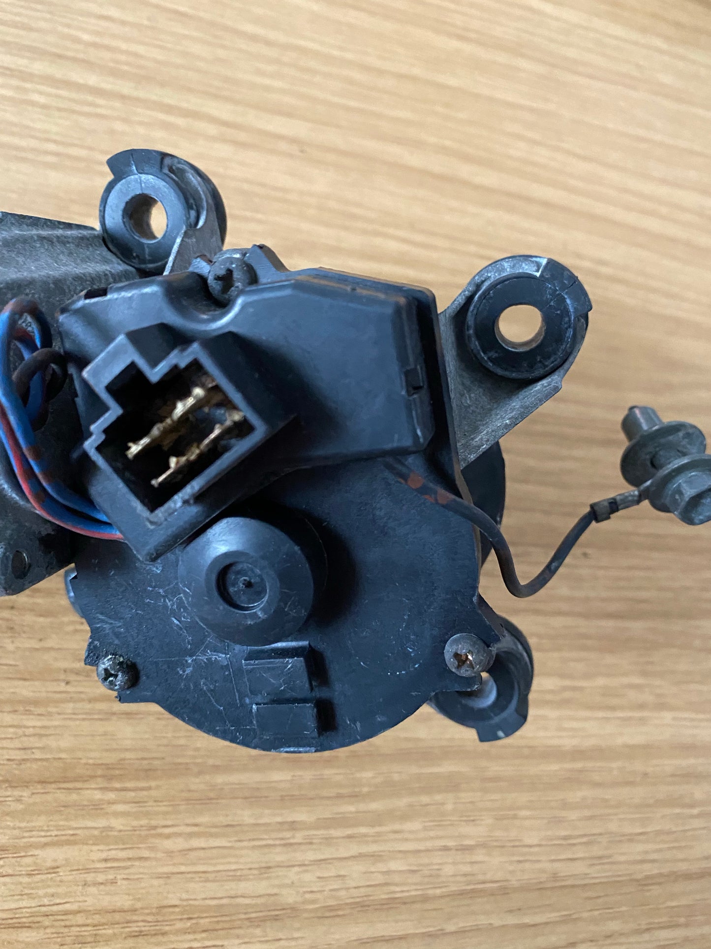Mitsubishi Lancer Evolution Evo 4 Evo 5 Evo 6 IV V VI Front Wiper Motor (2)