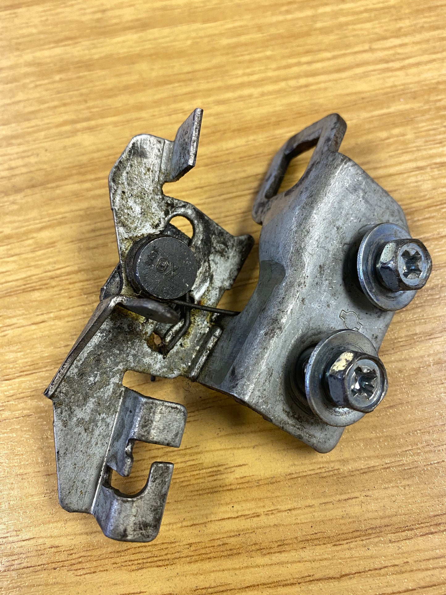 Nissan Skyline GTR R32 BNR32 In Boot Release Mechanism Boot Latch Catch