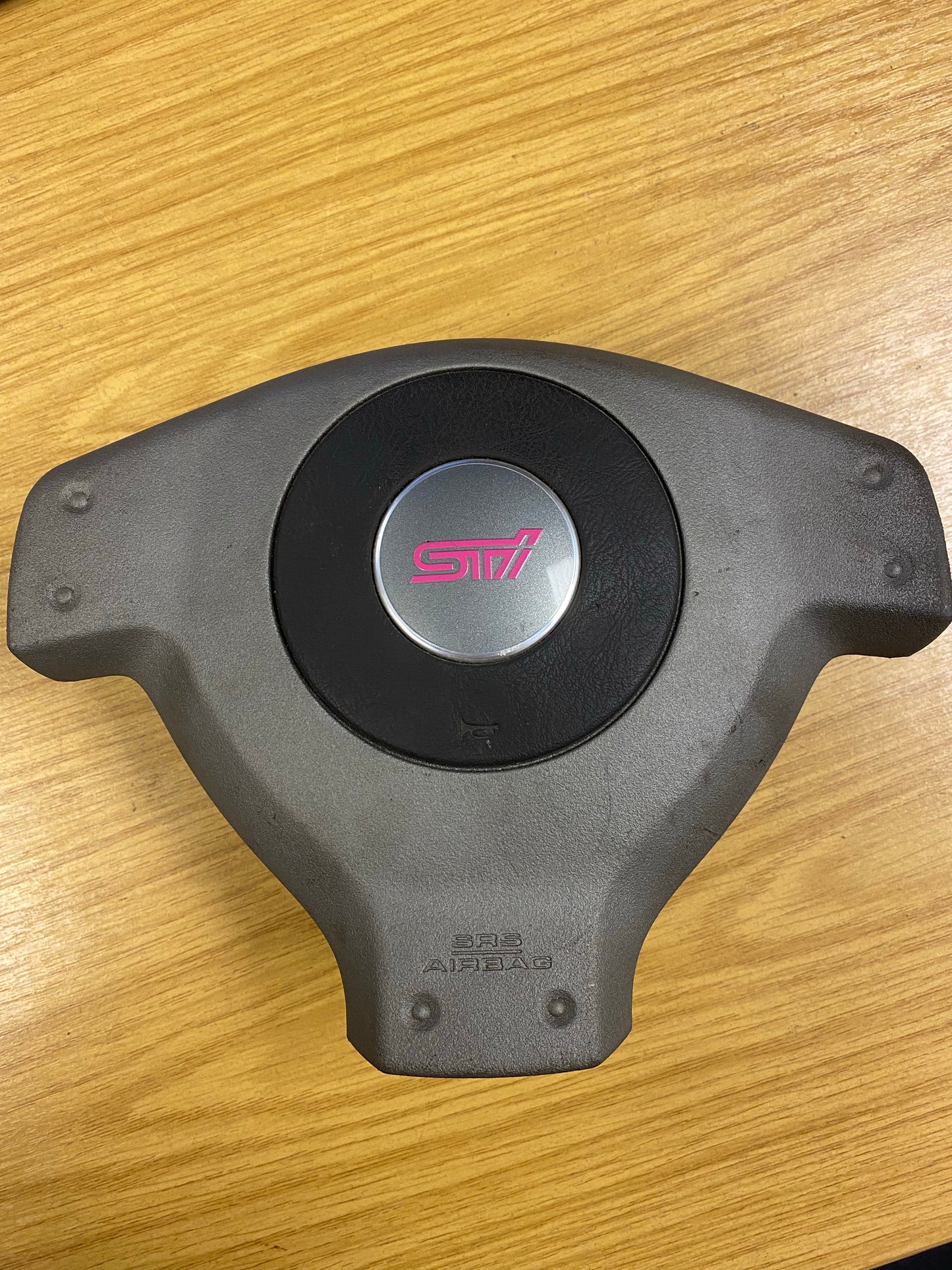 Subaru Impreza STI 8 Blobeye Drivers Steering Centre Trim Horn AB Unit