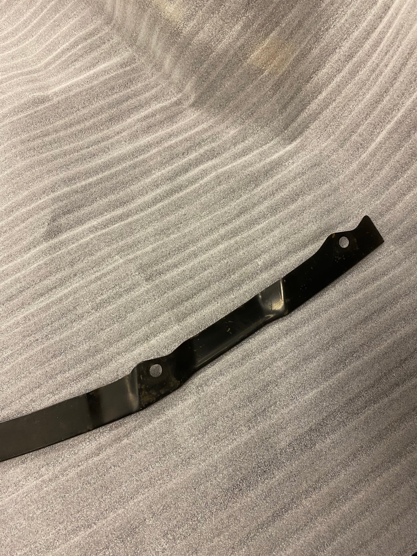 Nissan Skyline GTR R34 BNR34 Front Air Spoiler Retainer Centre 99-02 UK PARTS
