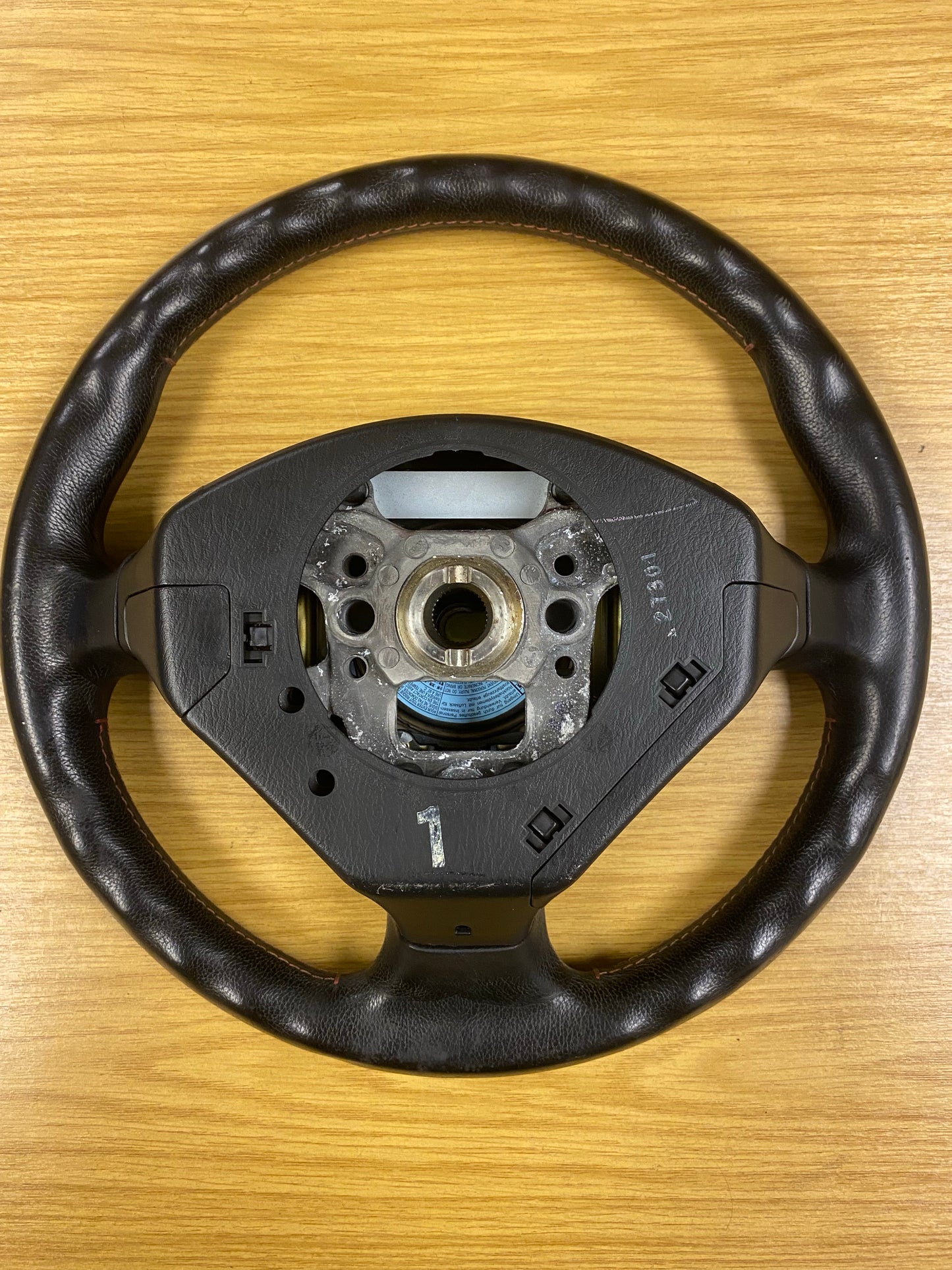 Honda Integra Type R DC5 Complete Steering Wheel MOMO UK PARTS