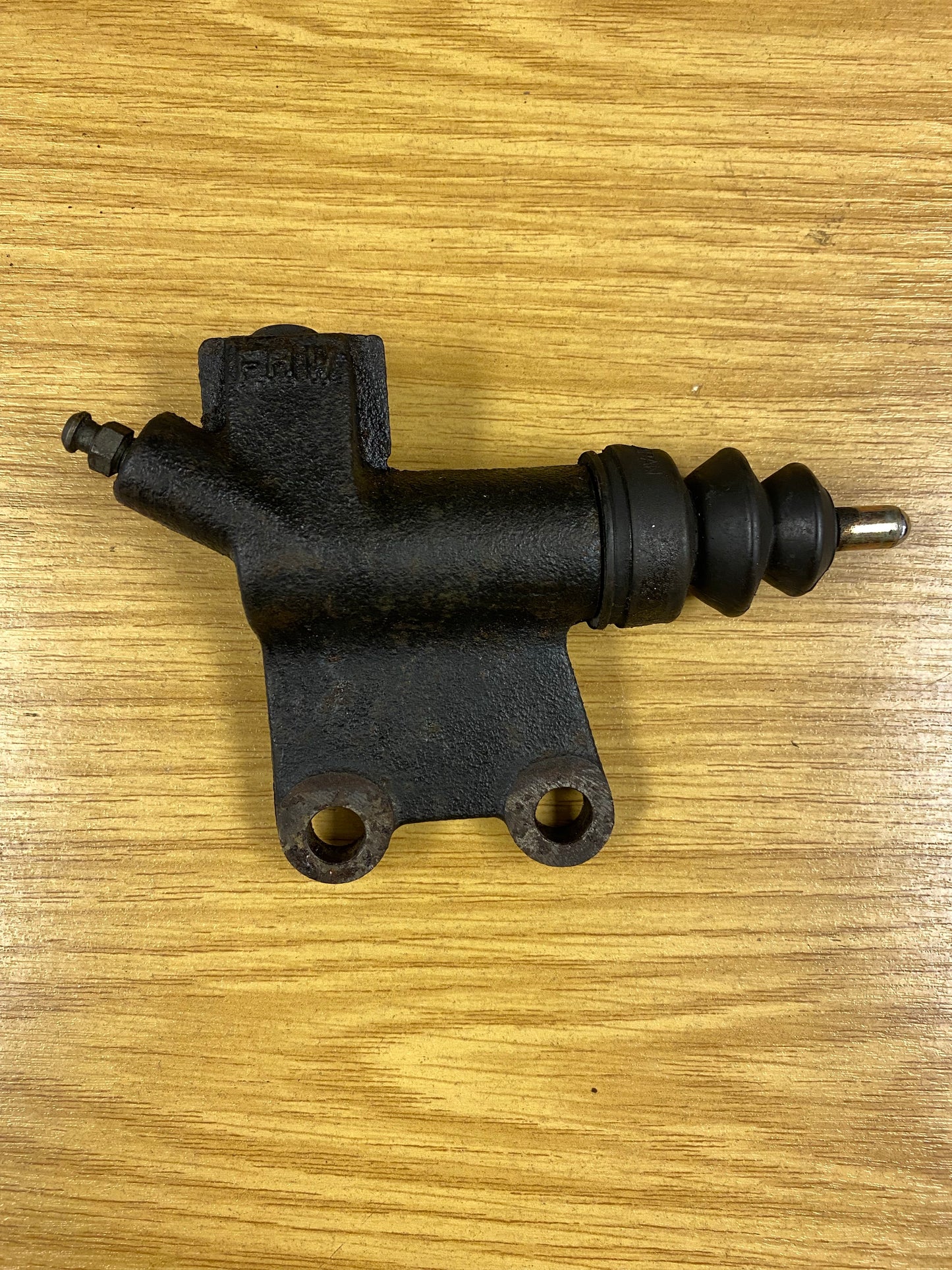 Impreza Classic STI Ver 2-7 Legacy GTB RS Clutch Slave Cylinder 5 Speed Manual (1)