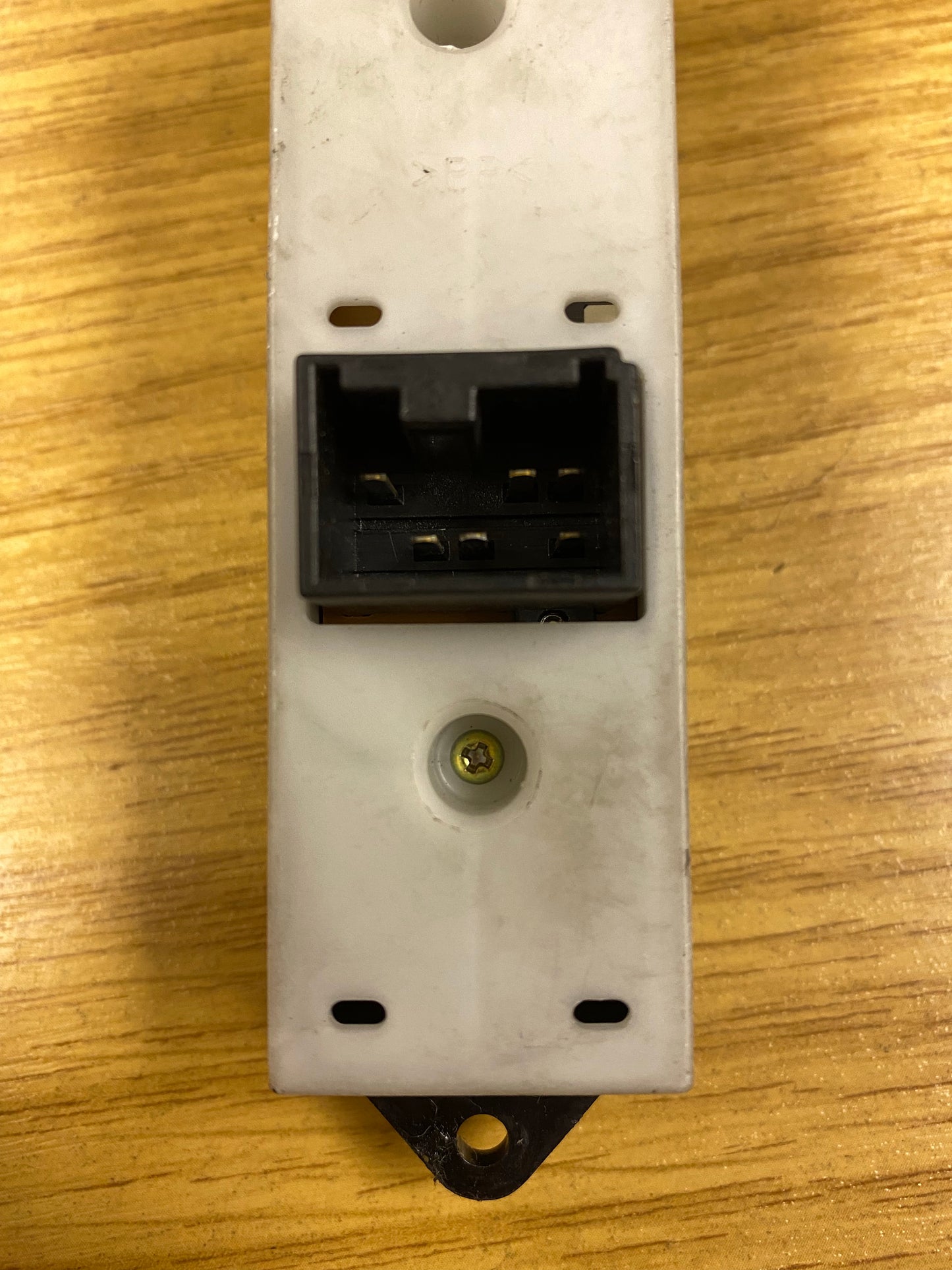 Mitsubishi Lancer Evo 7 VII Rear Left LHS Window Power Switch CT9A