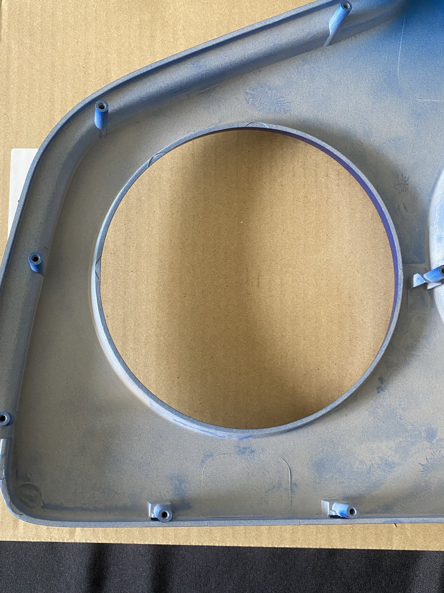 Pair of NEW Genuine Nissan Skyline GTR R34 Rear Left & Right Light Cover TV2