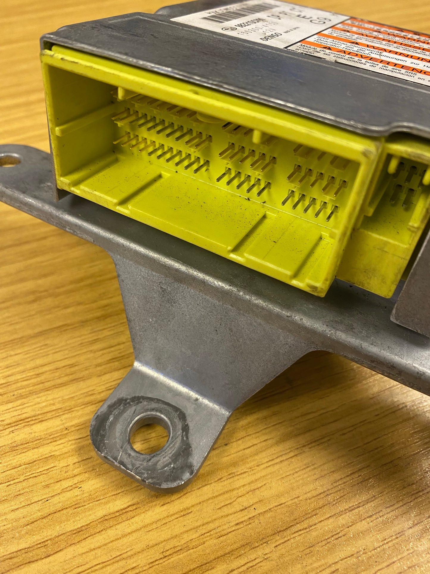 Subaru Forester SRS Air Bag Airbag Module Unit Denso 98221SC090 150300-4150