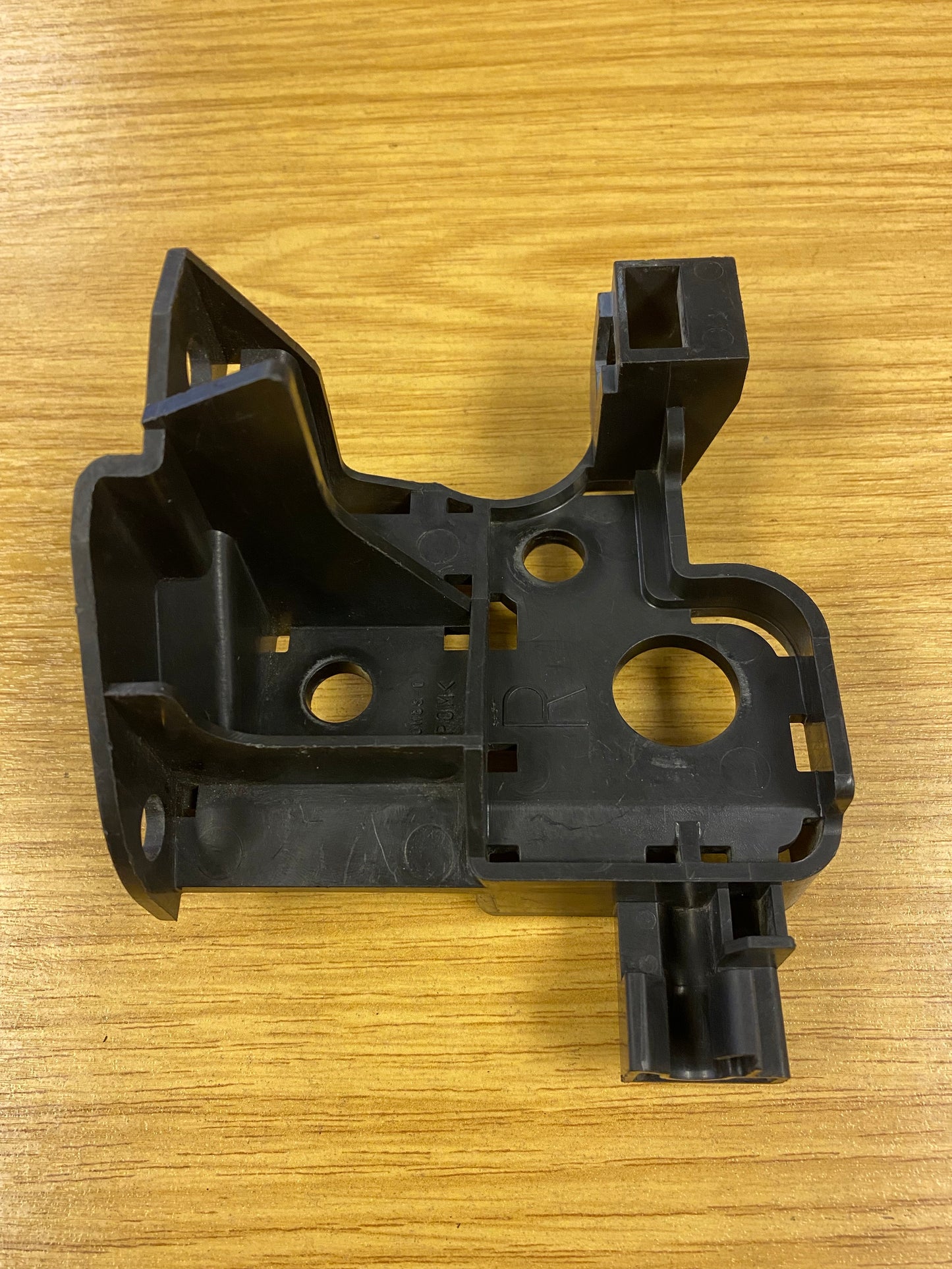 Subaru Impreza WRX STI 8 GDB Blobeye Right RHS Headlight Bracket 03-05
