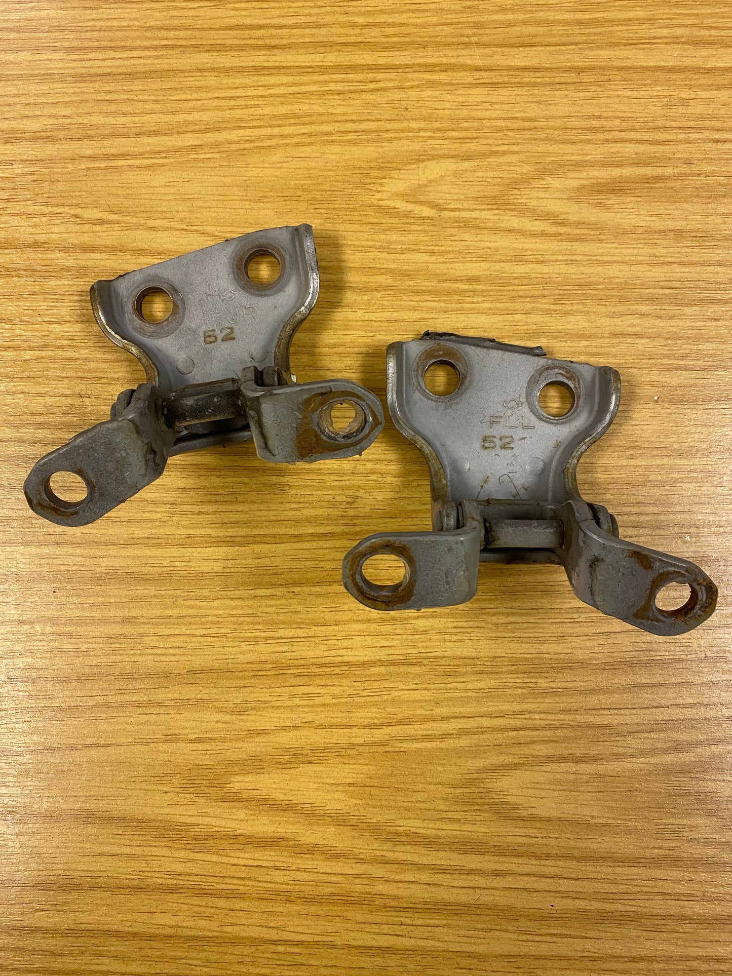 Nissan Skyline GTR GTS GTST R33 BCNR33 Front Right Door Hinge Hinges 95-98