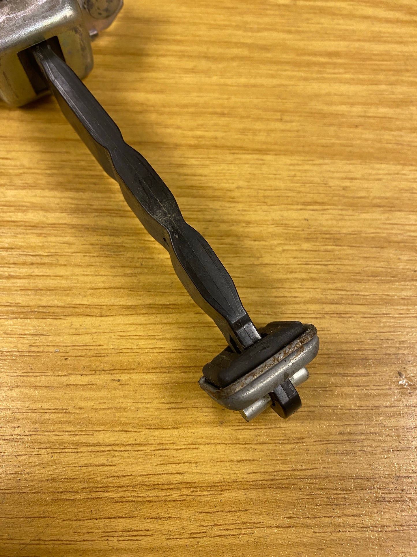 Subaru Impreza Interior Rear Left Link Door Stopper Hinge 10-14 UK Parts
