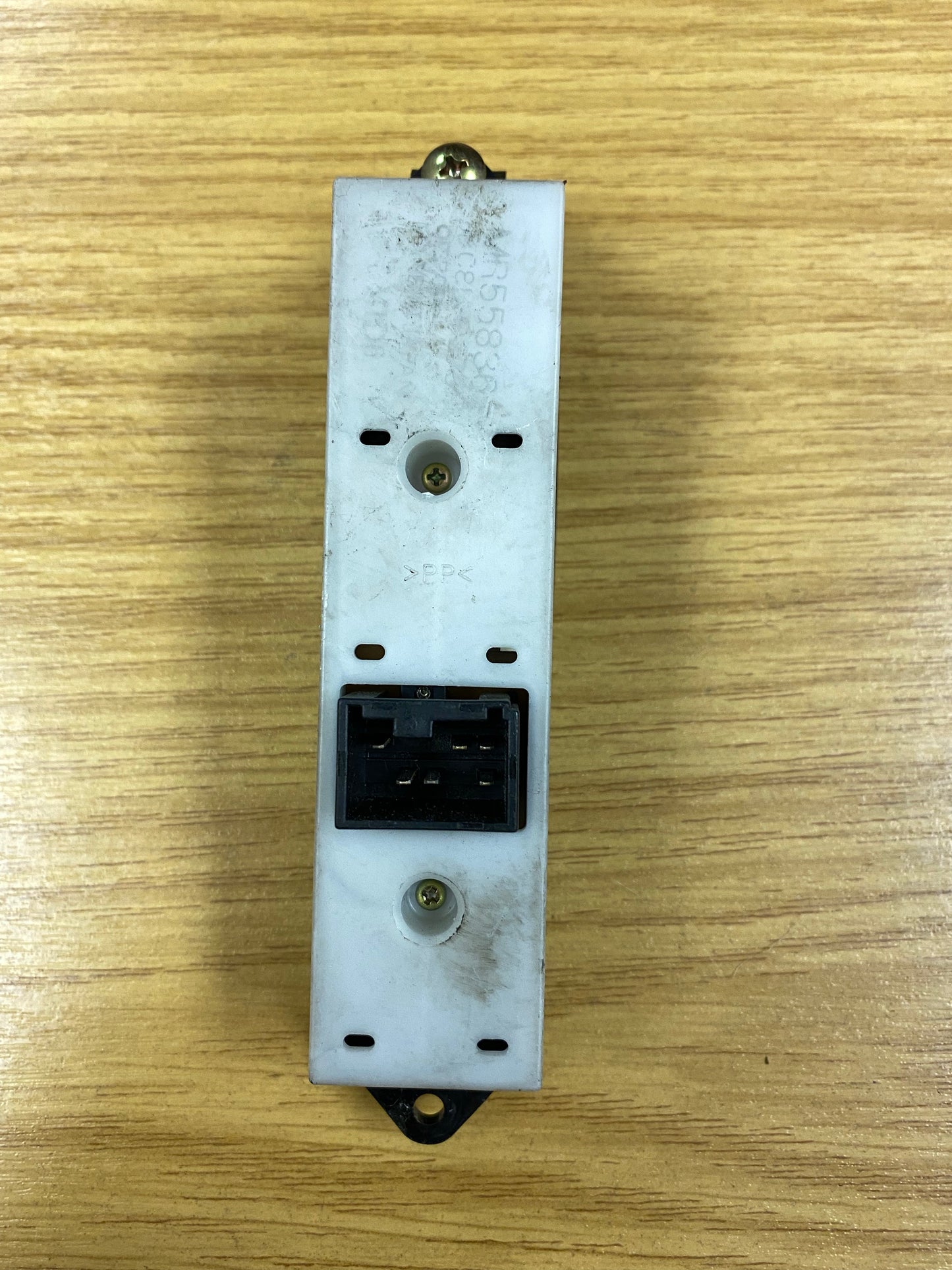 Mitsubishi Lancer Evo 7 VII Rear Left LHS Window Power Switch CT9A