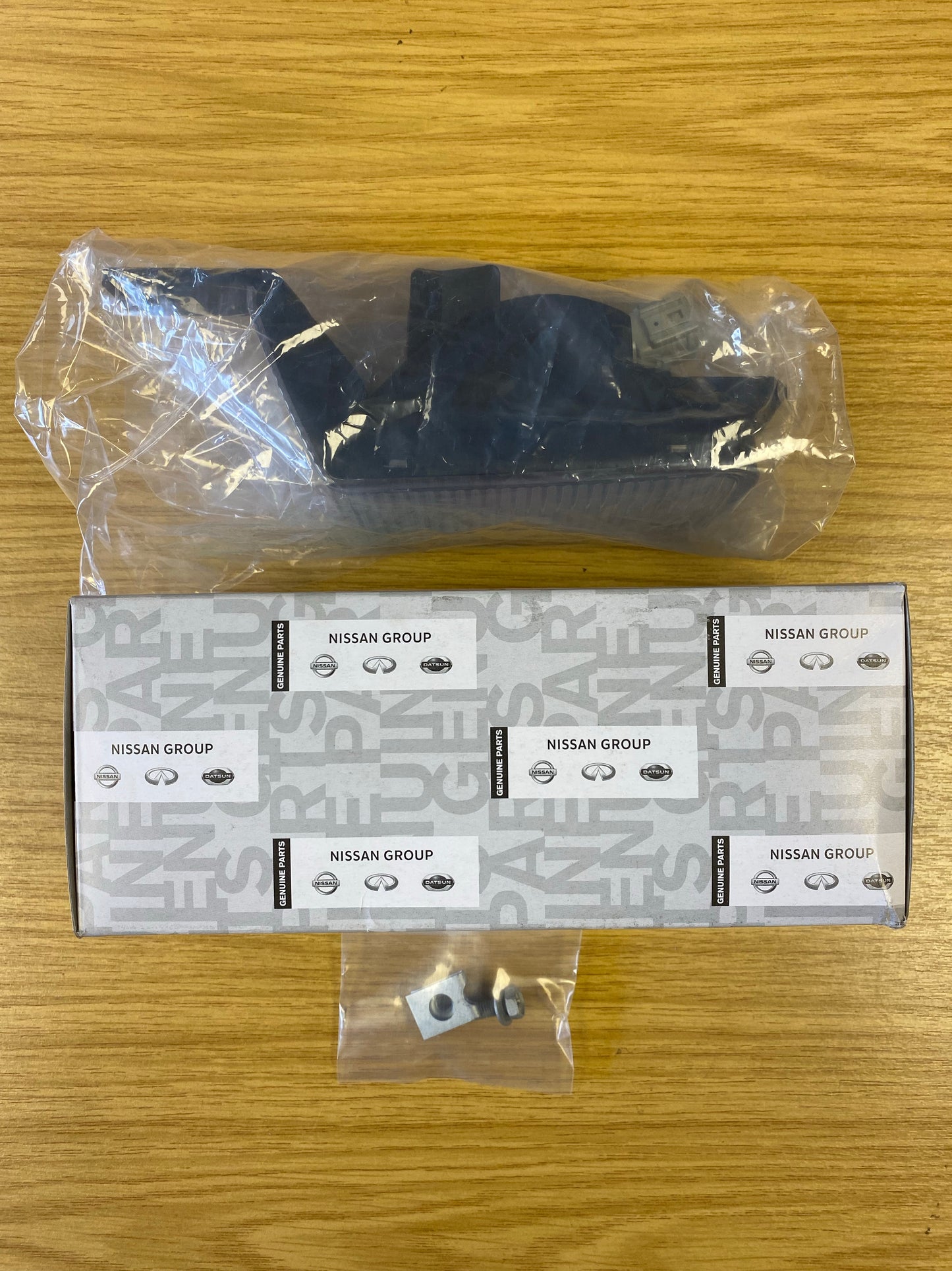 NEW Nissan Skyline GTR GT-T R34 SERIES 2 Reverse Light Left Side 2000-2002