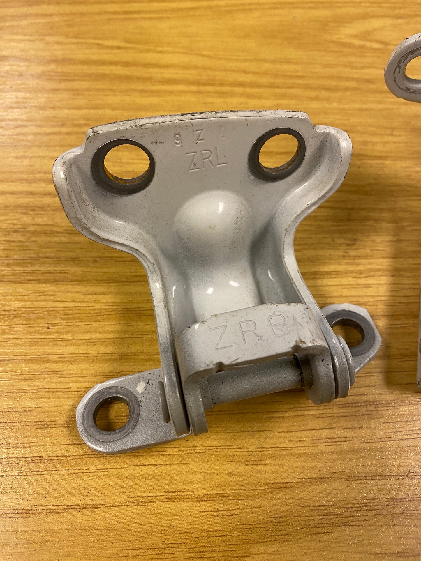 Subaru Impreza Rear Left Door Hinge Hinges Pair 10-14 UK Parts