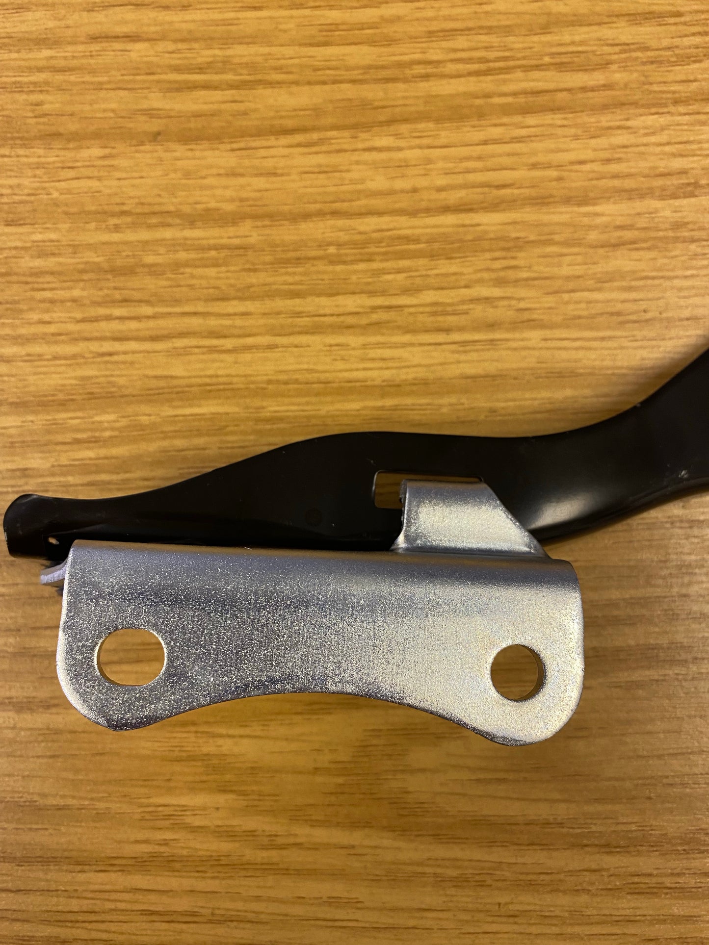 NEW Genuine Nissan Skyline GTR R34 Bonnet Hood Hinge Assembly OEM UK