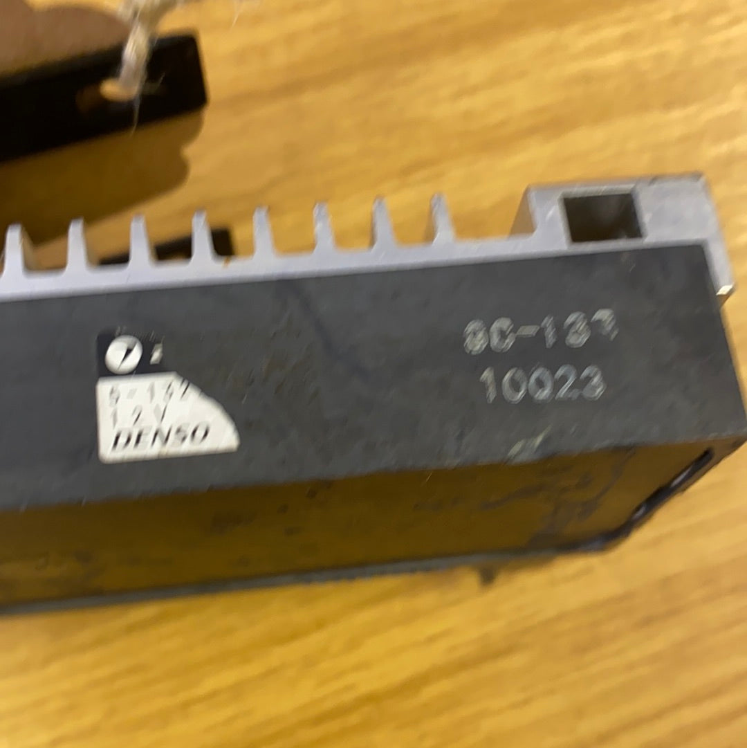 Subaru Forester Legacy ECU Control Unit EE20 TD 13-16 Glow Plug 22010AA010 (1)
