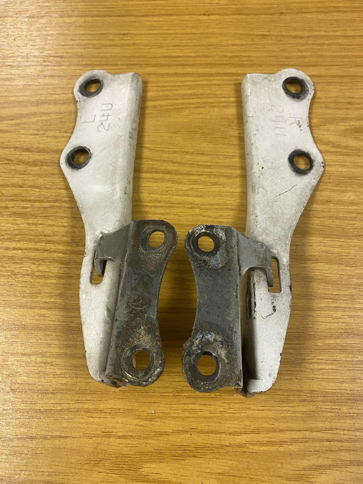 Nissan Skyline GTR R33 BCNR33 Bonnet Hood Hinge Hinges Pair 95-98 UK JDM