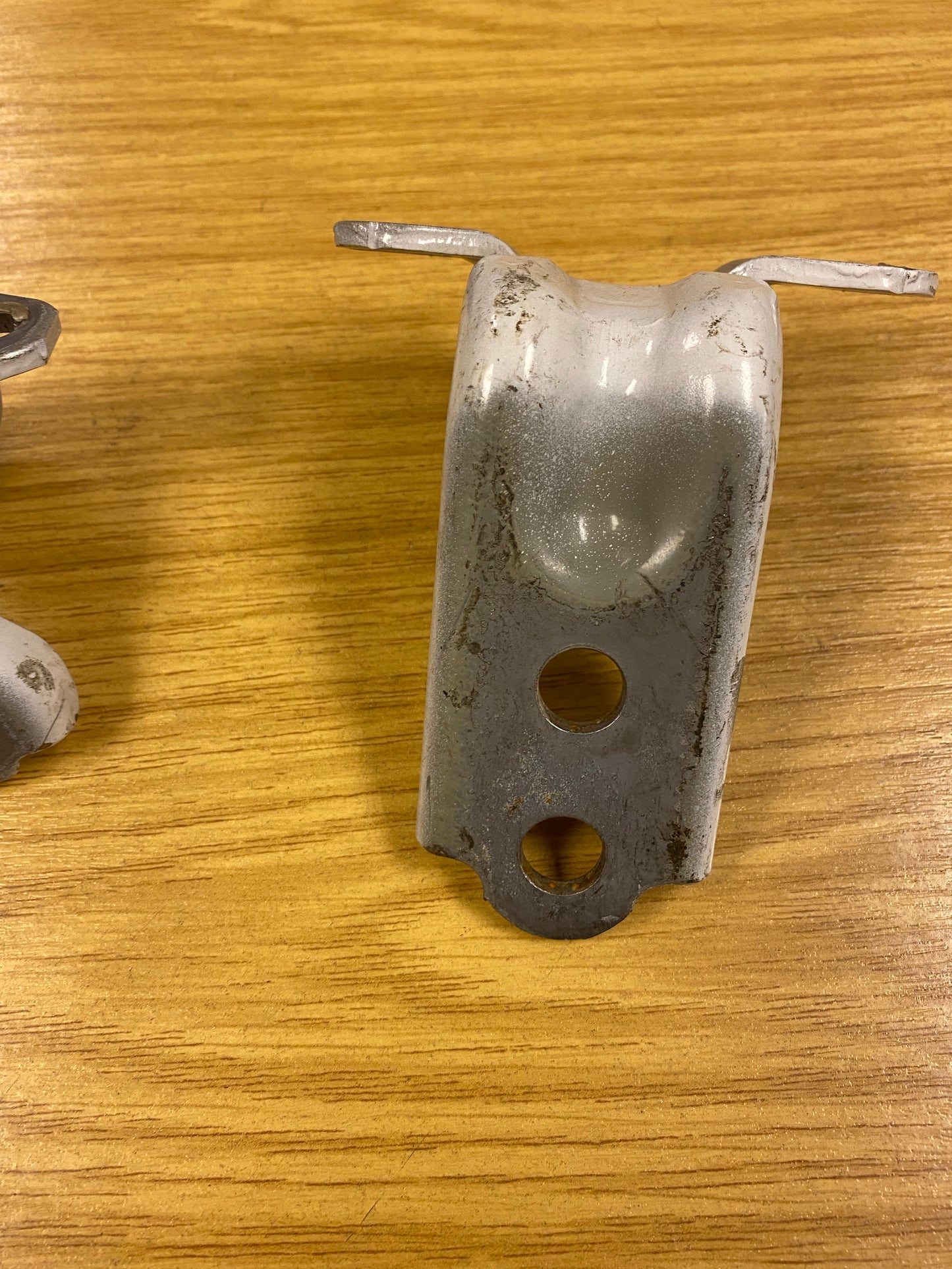 Subaru Impreza Rear Left Door Hinge Hinges Pair 10-14 UK Parts