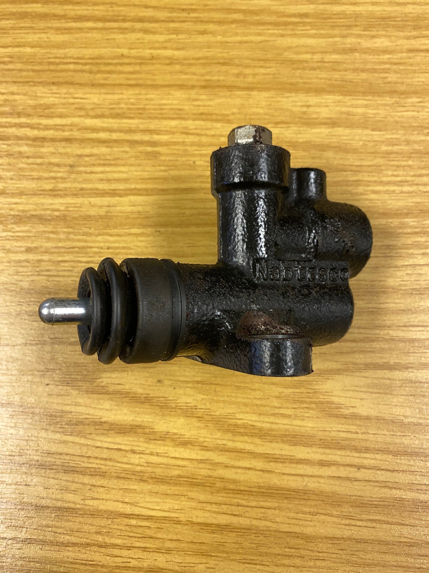 Impreza Forester Legacy Outback EE20 Turbo Diesel 6 Speed Clutch Slave Cylinder (1)