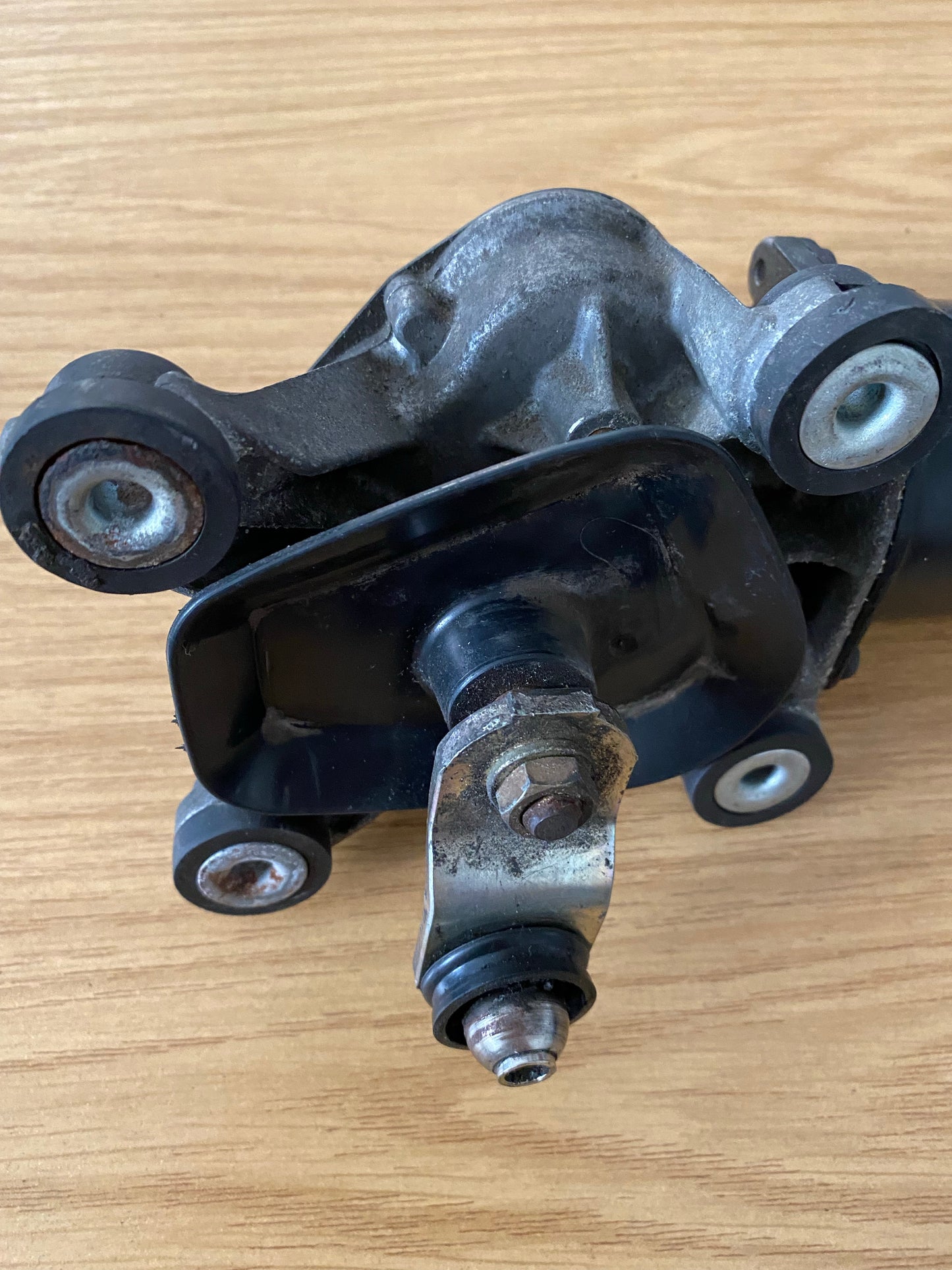 Nissan Skyline GTR R32 BNR32 Front Windscreen Wiper Motor UK
