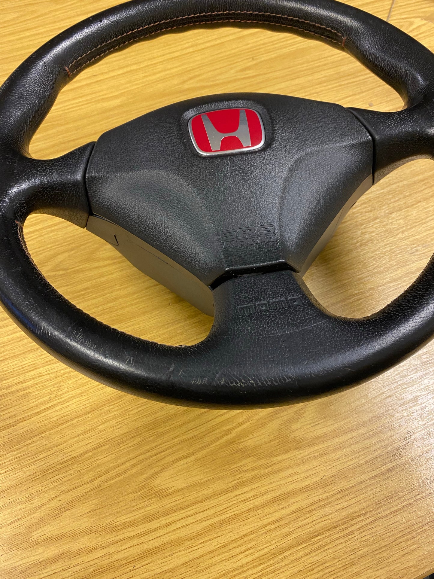 Honda Integra Type R DC5 Complete Steering Wheel MOMO UK PARTS