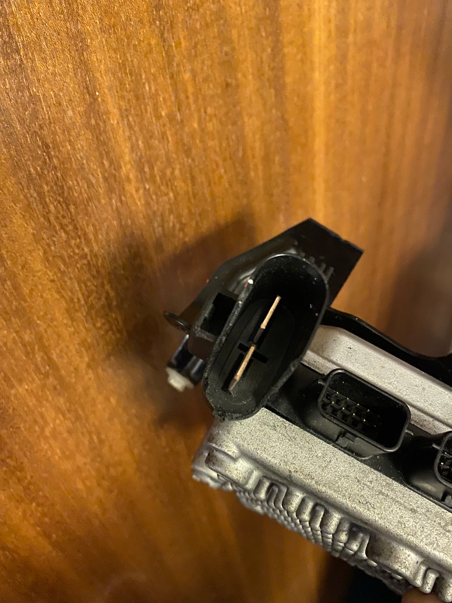 Subaru ECU Control Unit Module EE20 Mitsubishi Engineering Sample E2618650331